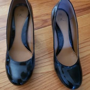 Black patent womens heels